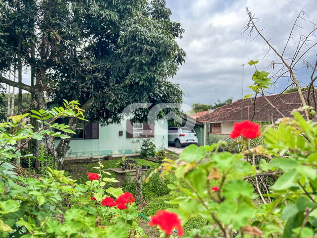 #165 - Casa para Venda em Balneário Barra do Sul - SC