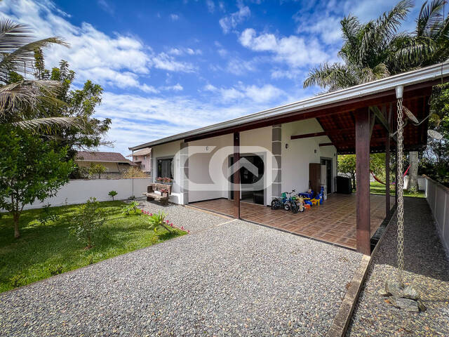 Casa para Venda em Balneário Barra do Sul - 4