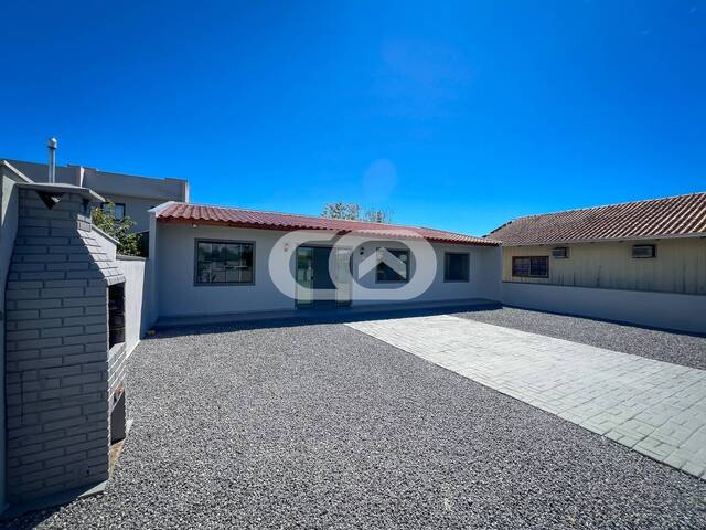 #225 - Casa para Venda em Balneário Barra do Sul - SC - 2