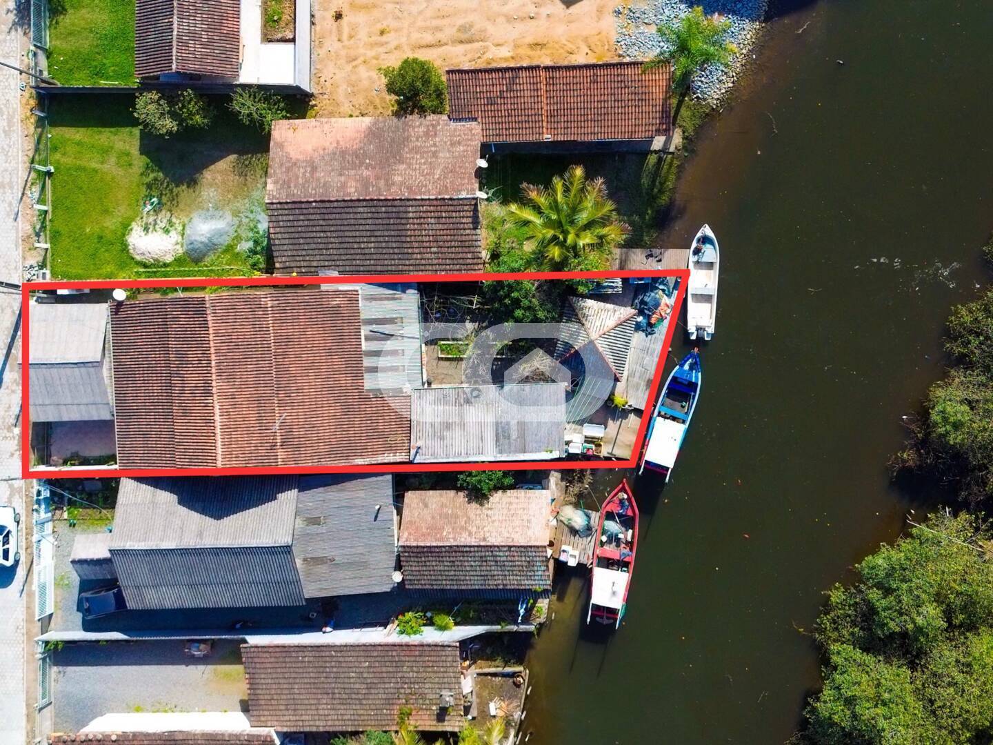 Casa, 4 quartos, 200 m² - Foto 1